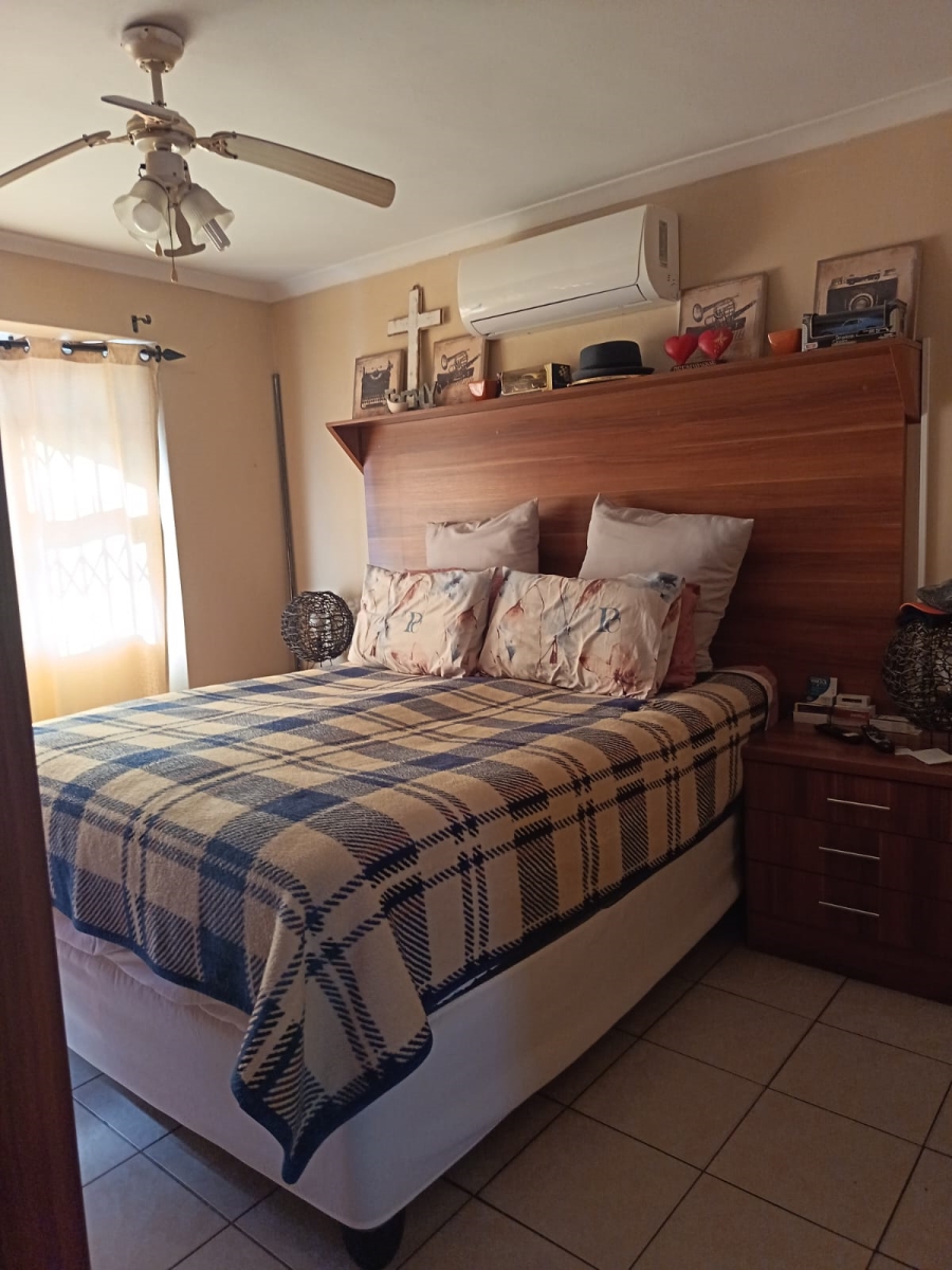 3 Bedroom Property for Sale in Tuscany Glen Western Cape